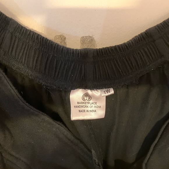 Marketplace of India 1X Black Knit Crop Pants with Blue Detail - Picture 2 of 4